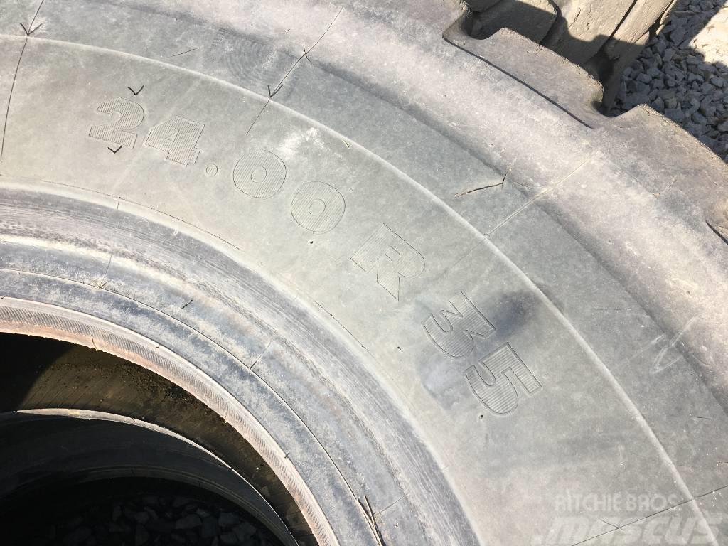 Goodyear 24.00R35 tyres Gume, kolesa in platišča