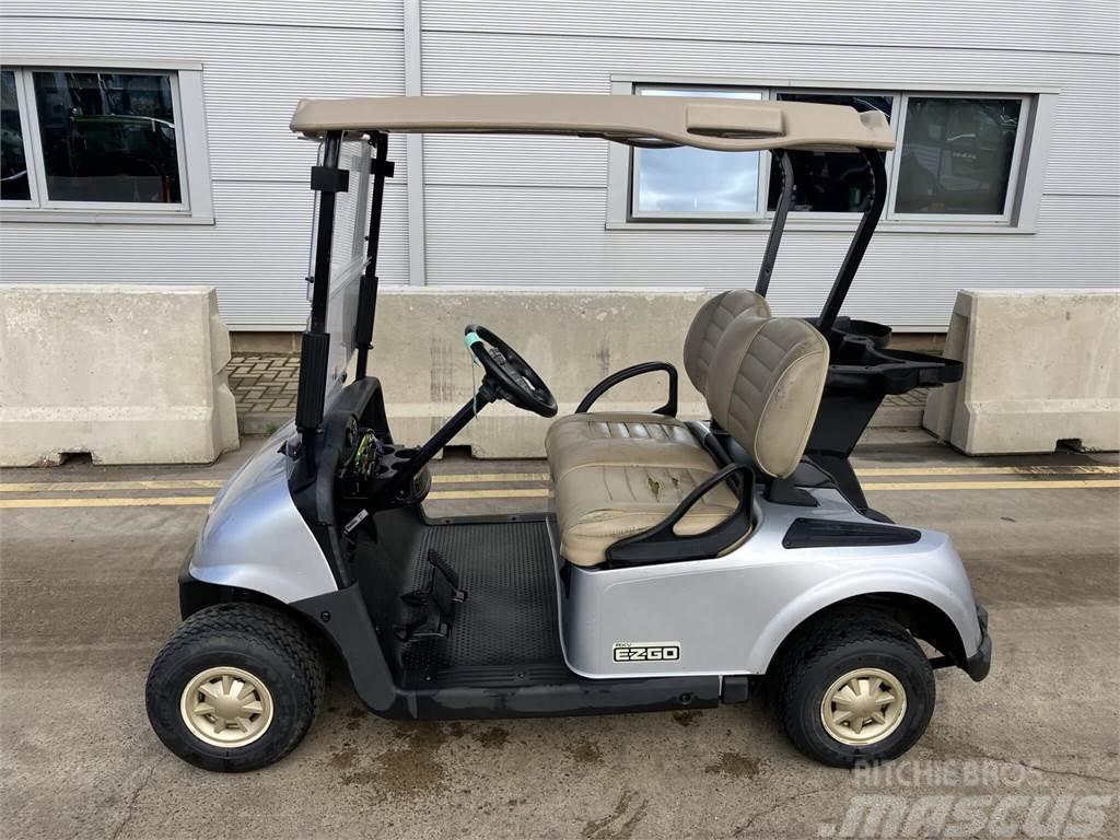 E-Z-GO RXV Vozila za golf