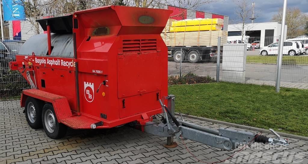 Bagela Asphaltaufbereiter BA 7000 Stroji za recikliranje asfalta