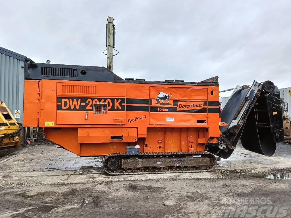 Doppstadt DW 2060 K BioPower shredder waste wood remote Stroji za razrez odpada