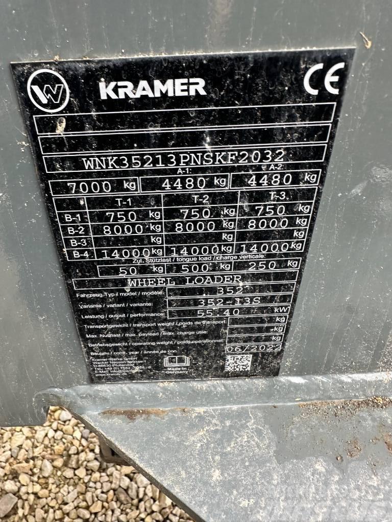 Kramer 8105 Kolesni nakladalci