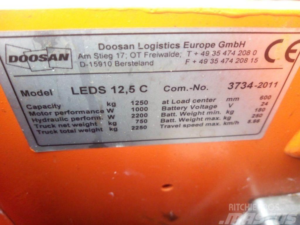 Doosan LEDS 12,5C Ročni električni viličar