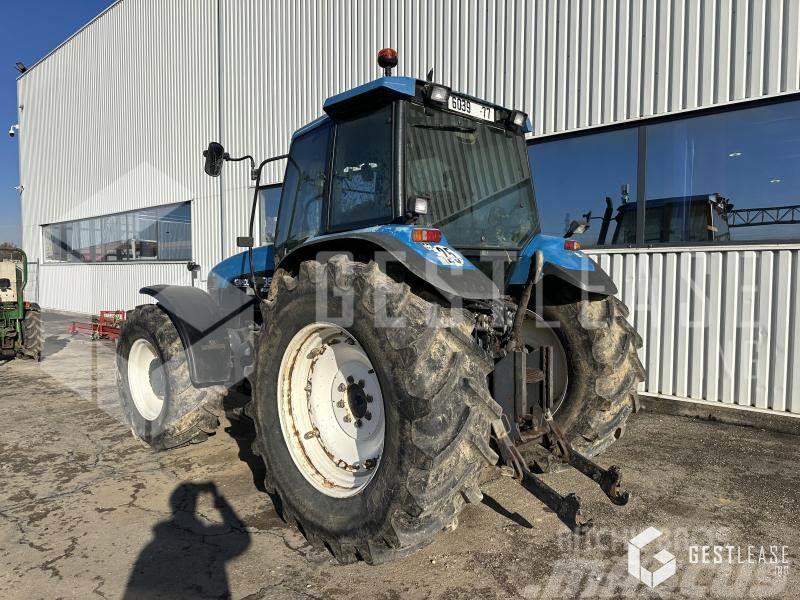 New Holland FORD 8560 Traktorji