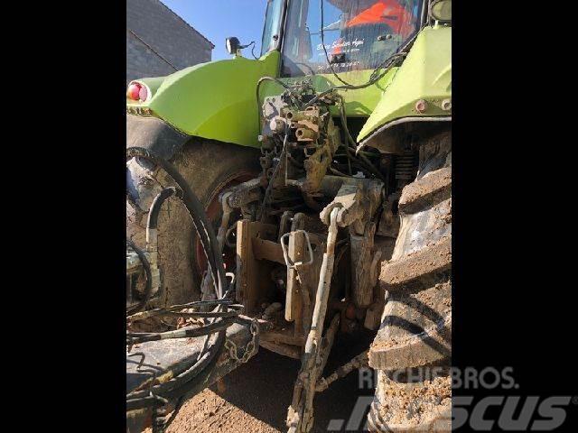 CLAAS AXION 850 Traktorji