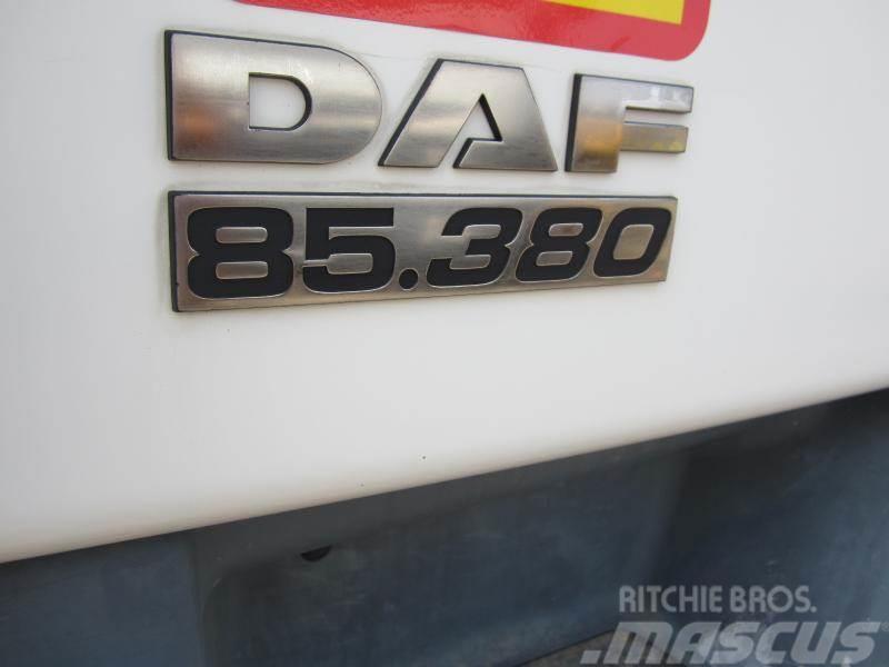 DAF CF85 380 Tovornjaki z žerjavom