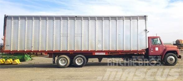 International S1900 Kmetijski / žitni tovornjaki