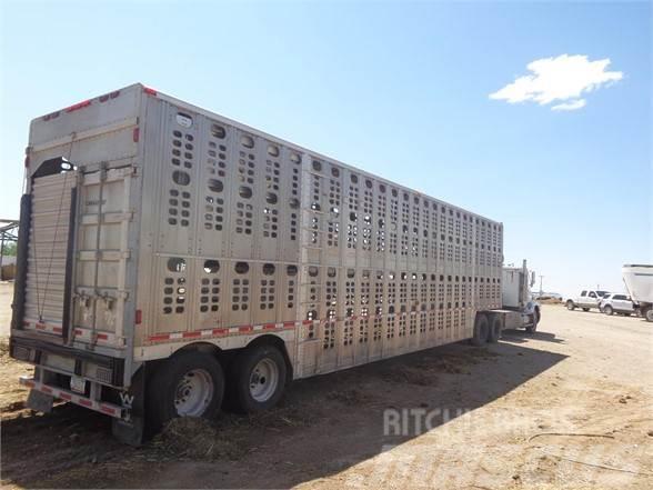 Wilson PSDCL-406 Polprikolice za prevoz živine
