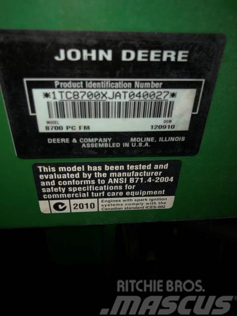 John Deere 8700 Kosilnice za zunanji prostor