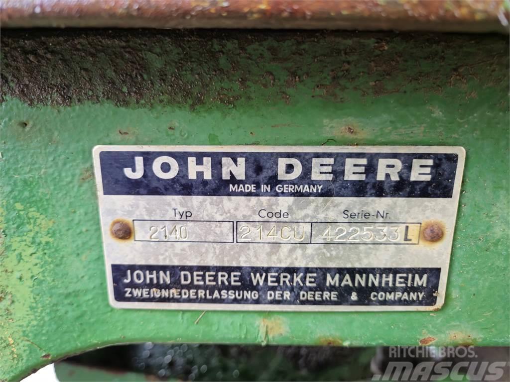 John Deere 2140 Traktorji