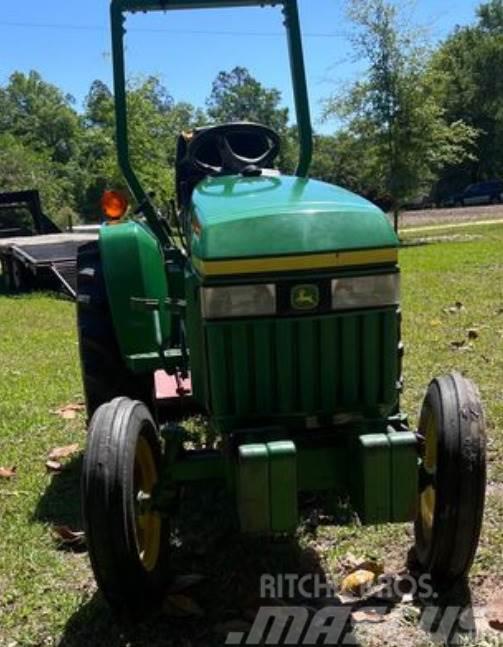 John Deere 3005 Manjši traktorji