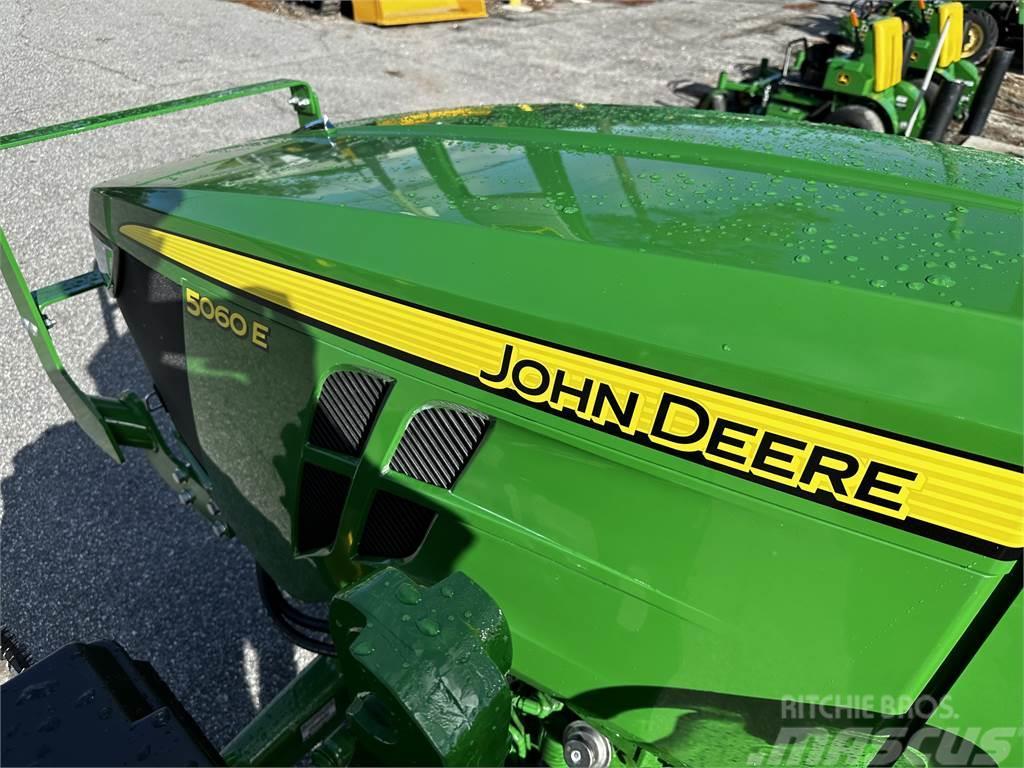 John Deere 5060E Traktorji
