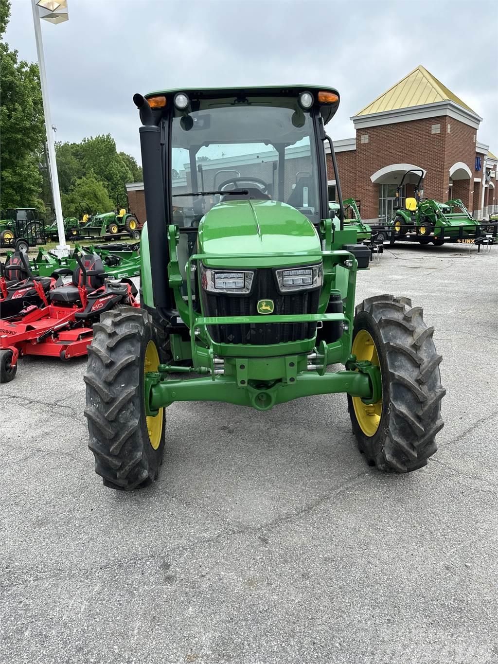 John Deere 5060E Manjši traktorji