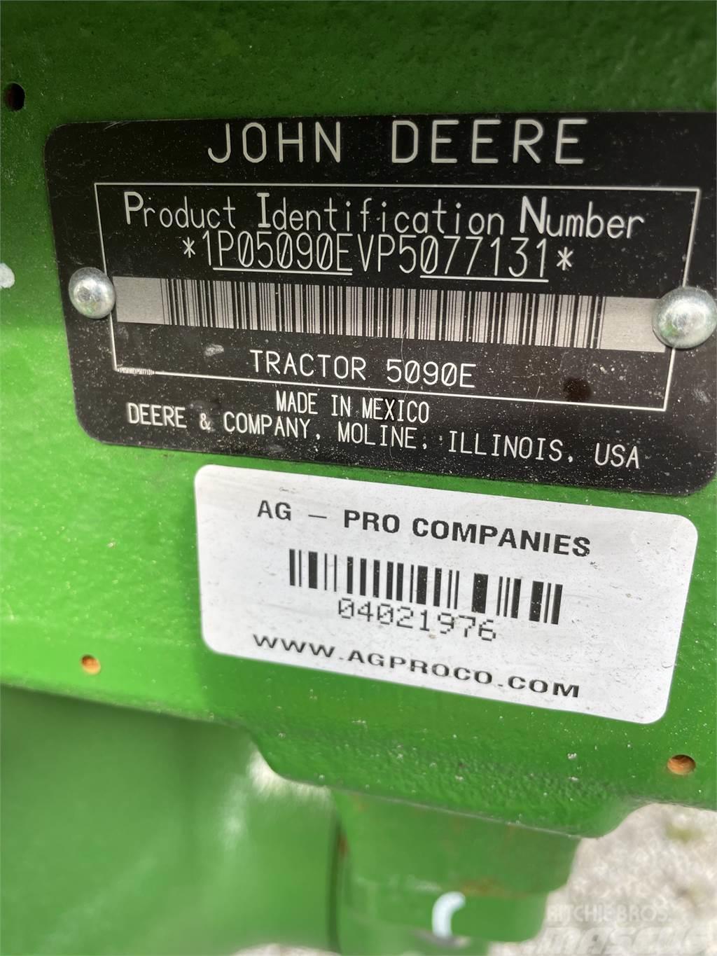 John Deere 5090E Traktorji