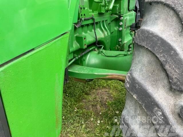 John Deere 8310R Traktorji