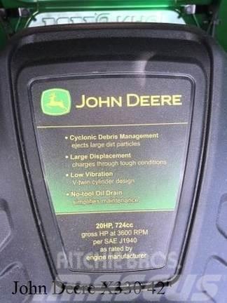 John Deere X330 Manjši traktorji