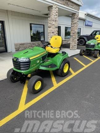 John Deere X730 Manjši traktorji