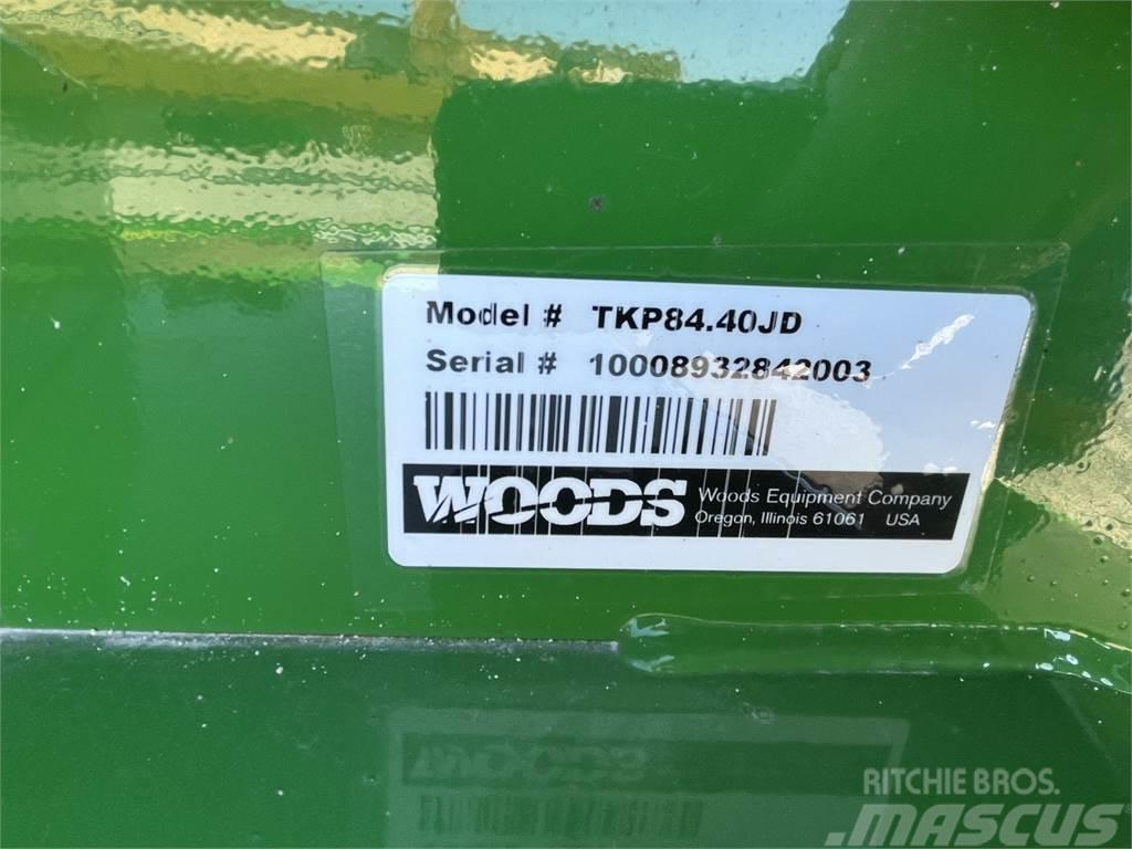 Woods TKP84.40 Vrtni traktor kosilnice