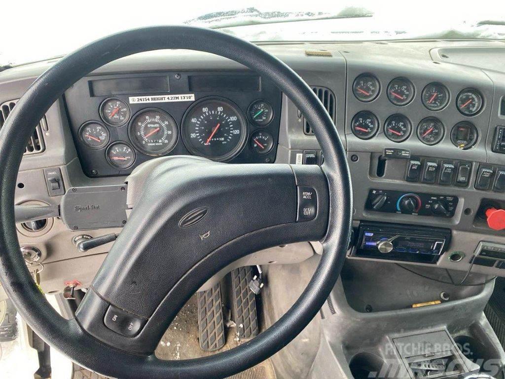 Sterling ST9500 Highway Truck Vlačilci