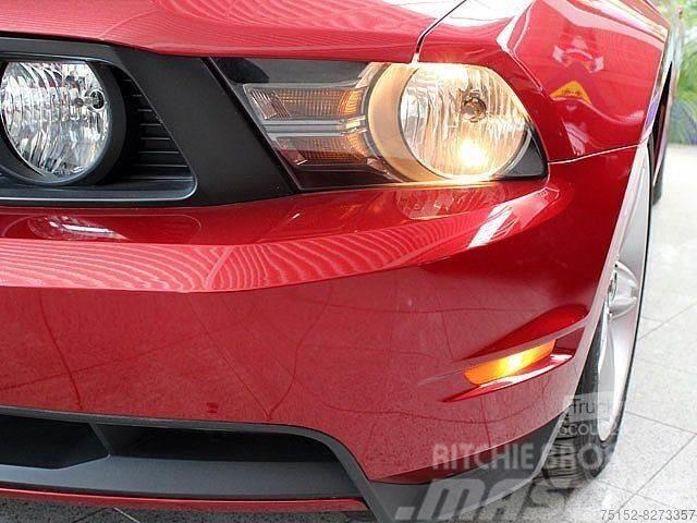 Ford Mustang GT V8 Avtomobili