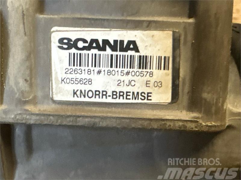 Scania  BRAKE MODULE 2263181 Radiatorji