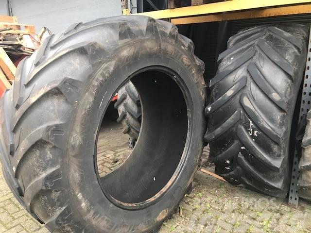 Michelin 600/60R30 & 710/60R42 Banden Traktorji