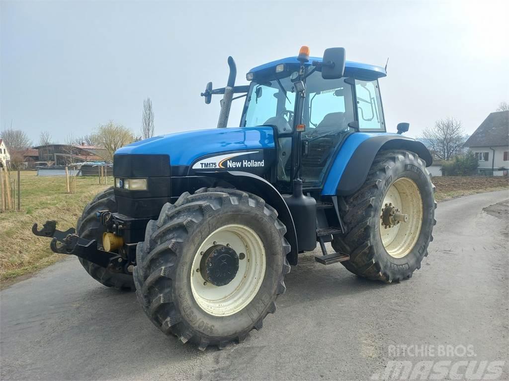 New Holland TM 175 Traktorji