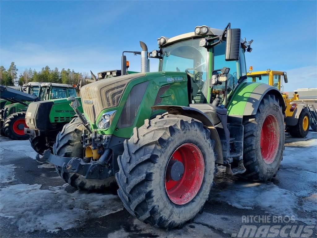 Fendt 828 VARIO S4 Traktorji