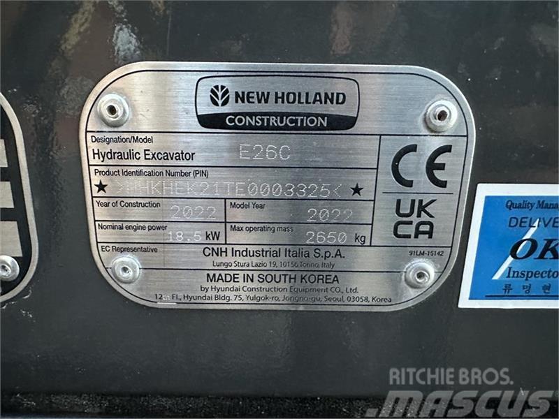 New Holland E26C Mini bagri <7t