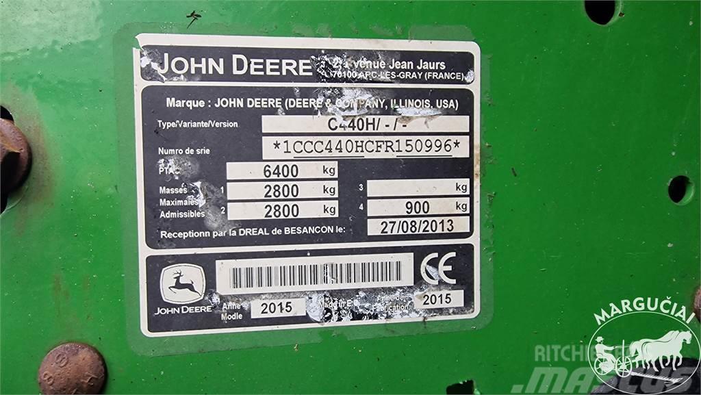 John Deere C 440 R Balirke (okrogle bale)