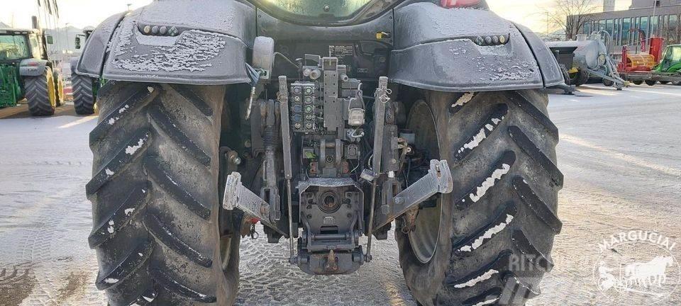 Valtra T234, 235 - 250 AG Traktorji