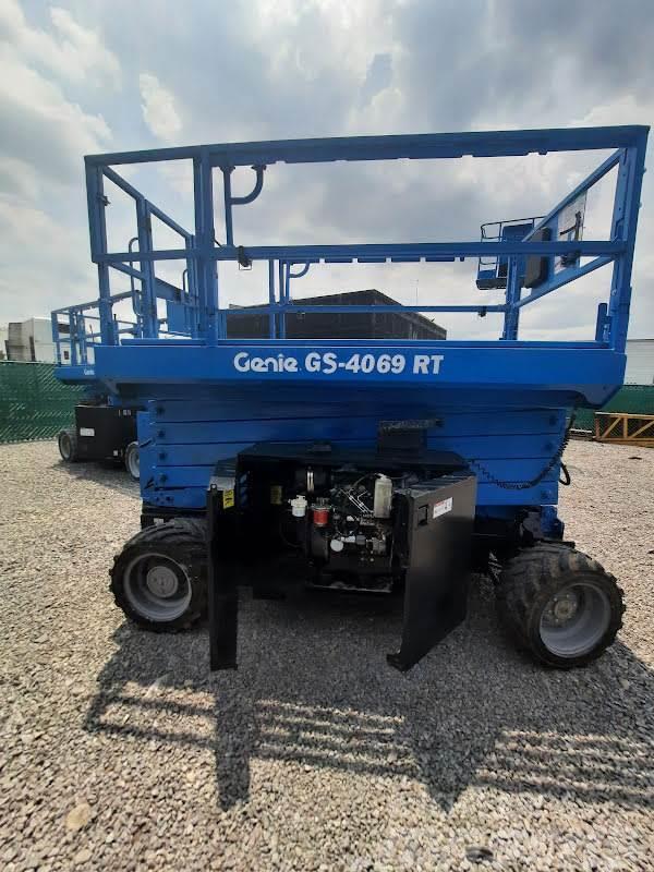 Genie GS-4069 RT Škarjaste dvižne ploščadi