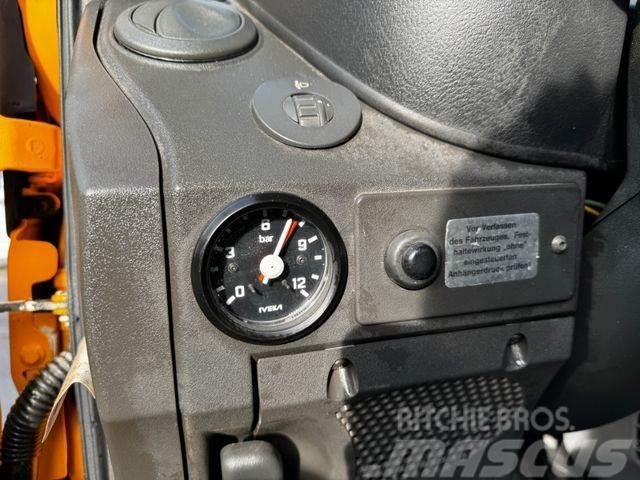 Iveco 65C17 SZM+ Tieflader Trailer/Baumaschinen/Staple Vlačilci