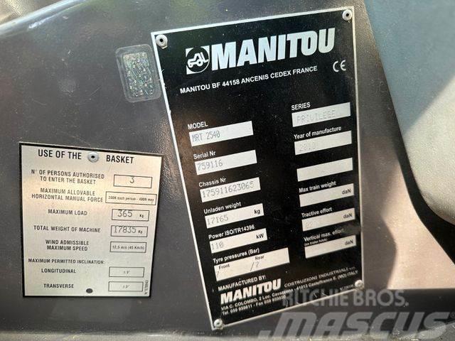 Manitou MRT 2540 P manipulator vin 065 Zglobne dvižne ploščadi