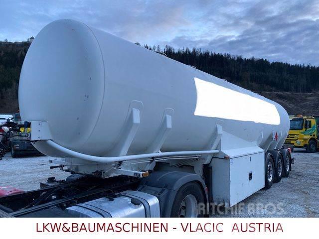 Schwarzmüller Benzin / Diesel 43.000 l 5kamm, Pumpe Polprikolice cisterne