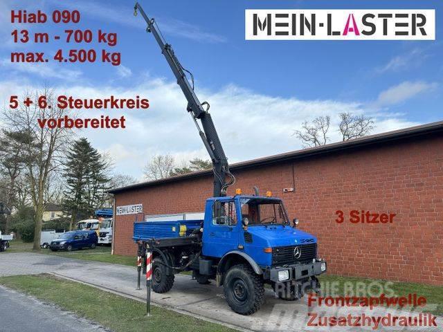 Unimog U 1250 Hiab Kran 13 m max. 4,5 t Zapfwelle Tovornjaki z žerjavom