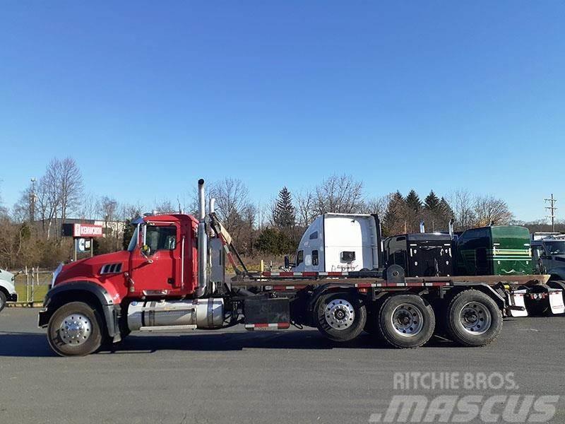 Mack Granite GU713 Kotalni prekucni tovornjaki