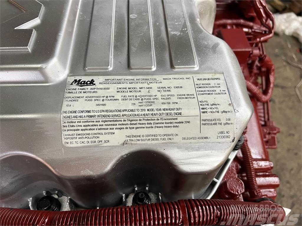 Mack MP7 Motorji