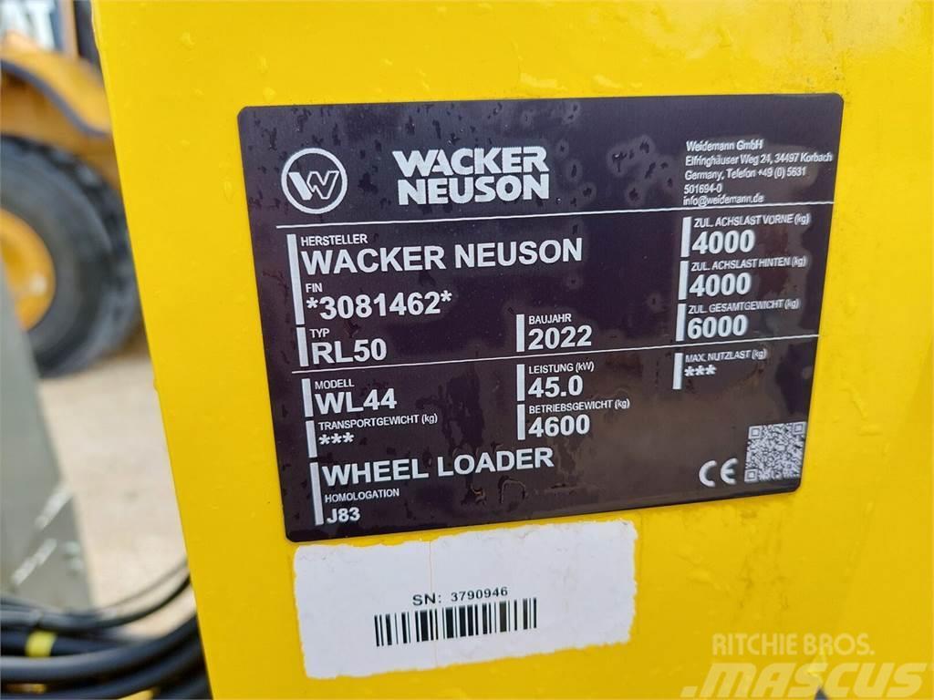 Wacker Neuson WL 44 Kolesni nakladalci