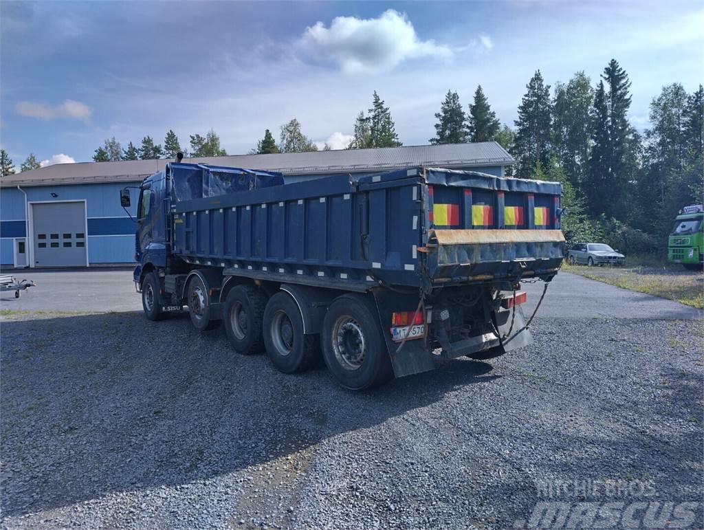 Sisu E12M 10x4 Kiper tovornjaki