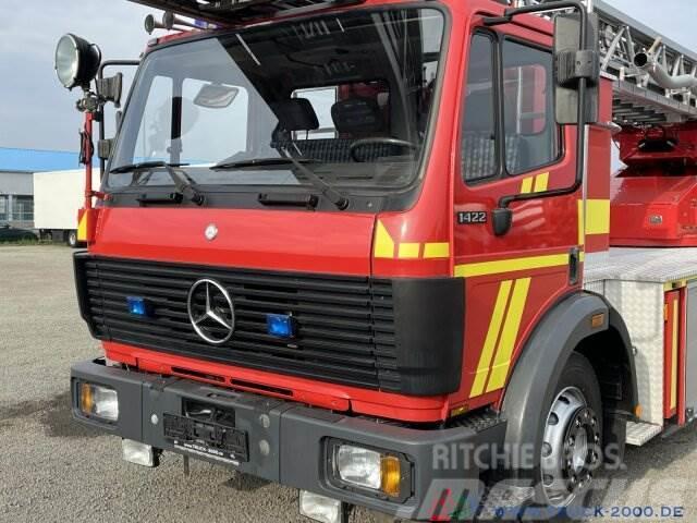 Mercedes-Benz 1422 Metz Feuerwehr Leiter 30 m. nur 31.361 Km. Drugi tovornjaki