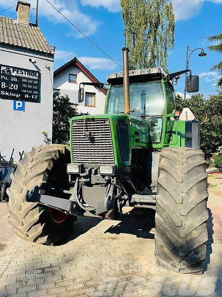 Fendt 824 Traktorji