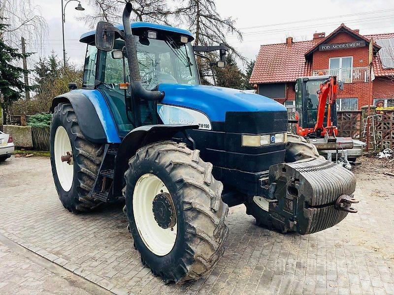 New Holland TM 190 Traktorji