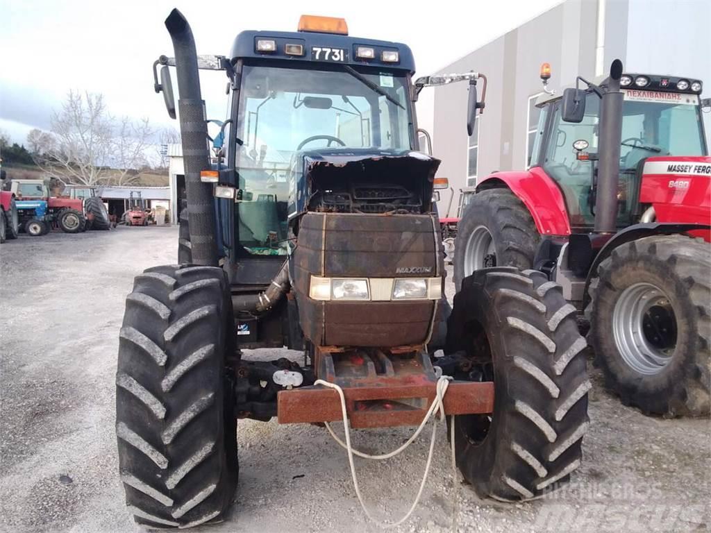Case IH MX135 Traktorji