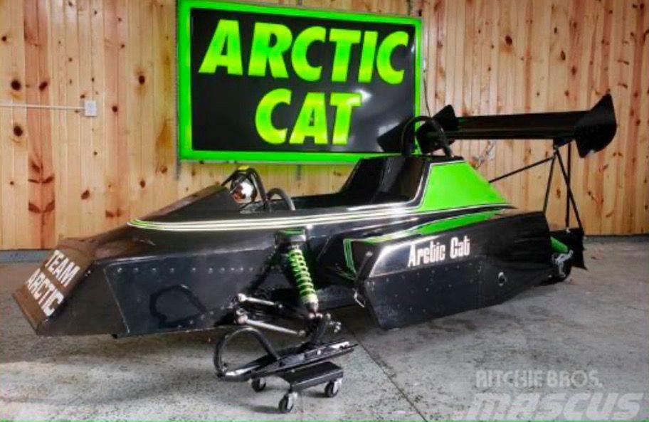 Arctic Cat Twin Tracker 440 Drugo