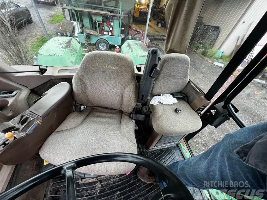 John Deere 9520 Traktorji