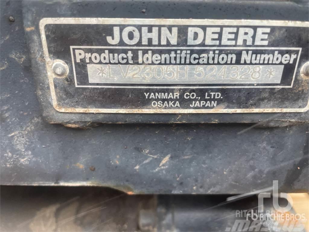 John Deere 2305 Manjši traktorji