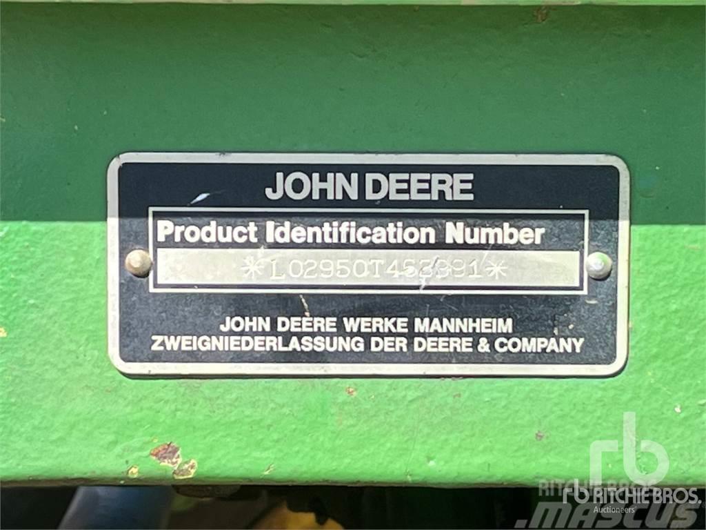 John Deere 2950 Traktorji