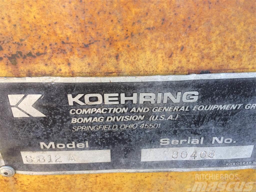Koehring S812A Enojni valjarji