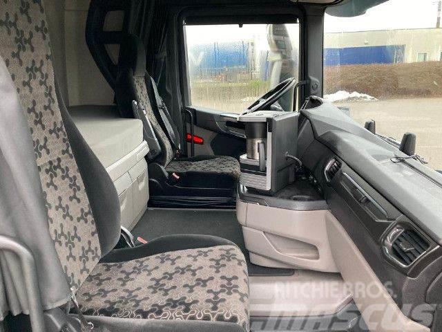 Scania R 410 A4x2LB Vlačilci