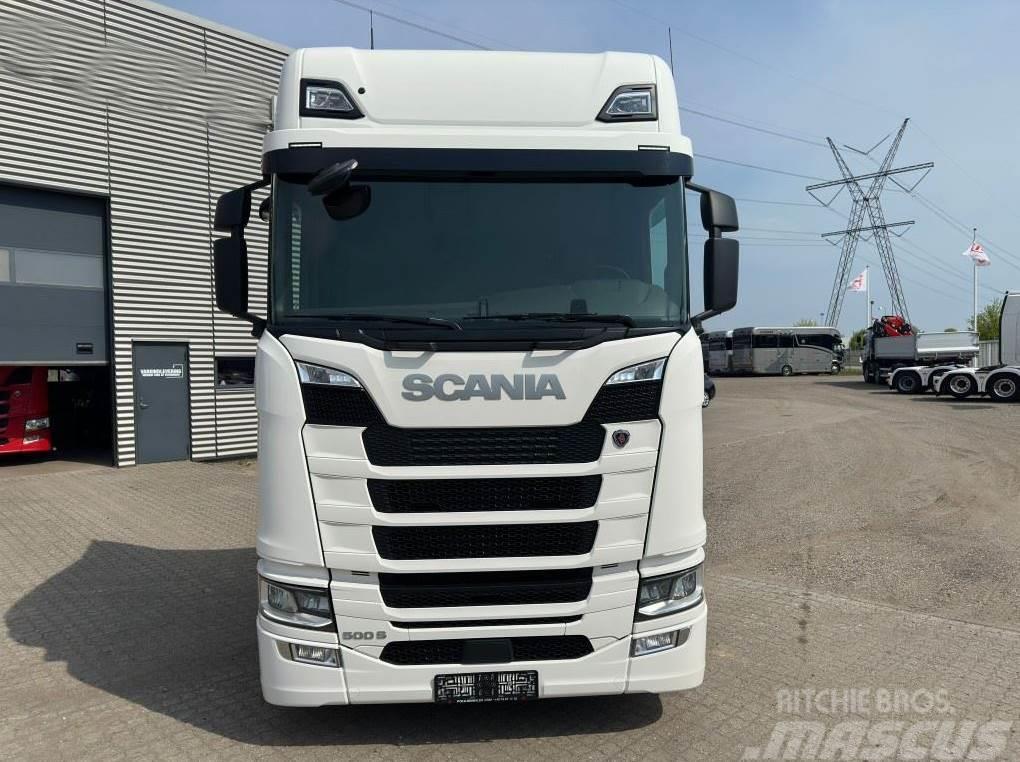 Scania S500 Twinsteer Vlačilci